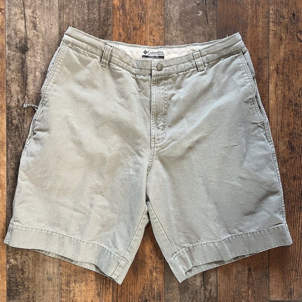 Men’s Columbia Cargo Shorts Khaki Size 36